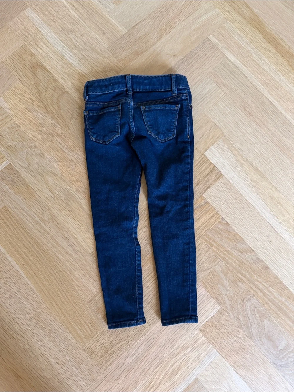 GAP slim fit